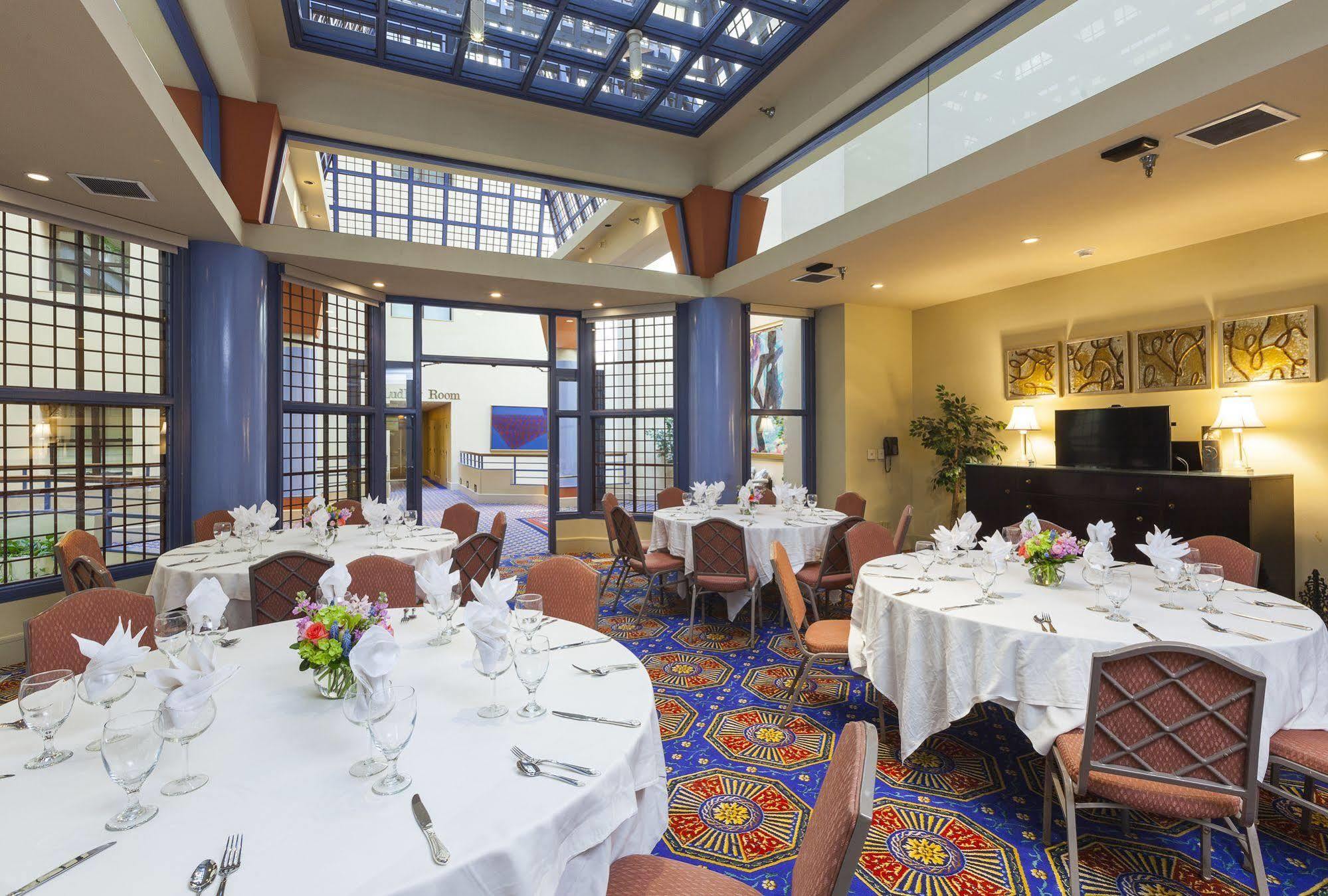 The Cincinnatian Curio Collection By Hilton Extérieur photo
